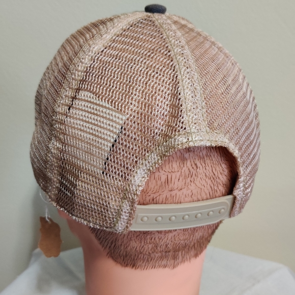 Judith March Lake Vibes Hat - Picture 11 of 12